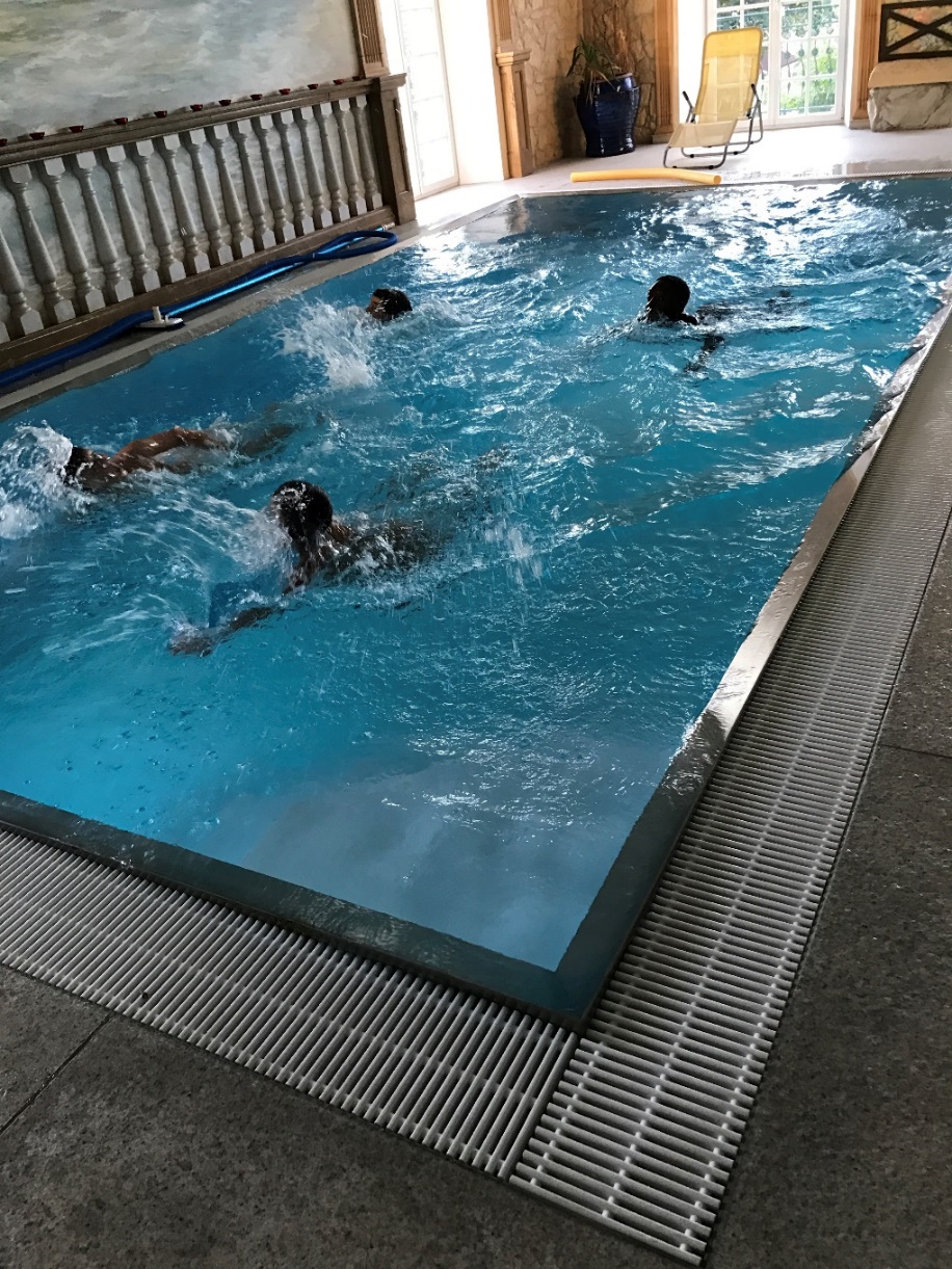 Villa Pool